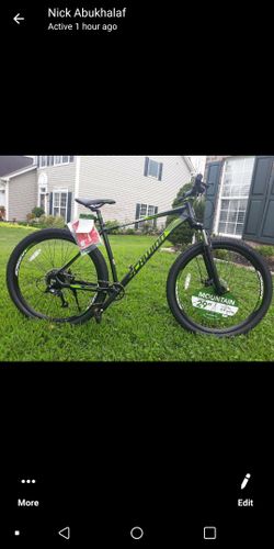 29 inch Schwinn mountain bike