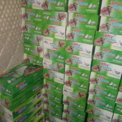 plastic bowls and pet bowls