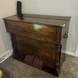  Antique Beautiful Organ