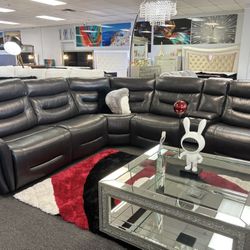 Furniture Blowout Sale Now! Gray L- Shaped Power Sectional Sofa For Sale ( Brand New)