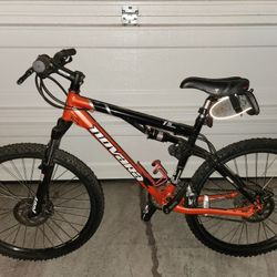 Novarra Mountain Bike 