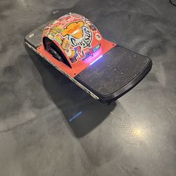 Onewheel Pint – 208 Miles – Great Condition – Includes Charger + Safety Wheels