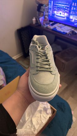 Never worn vans