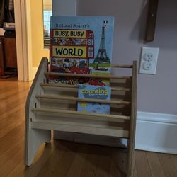 Baby Bookshelf 