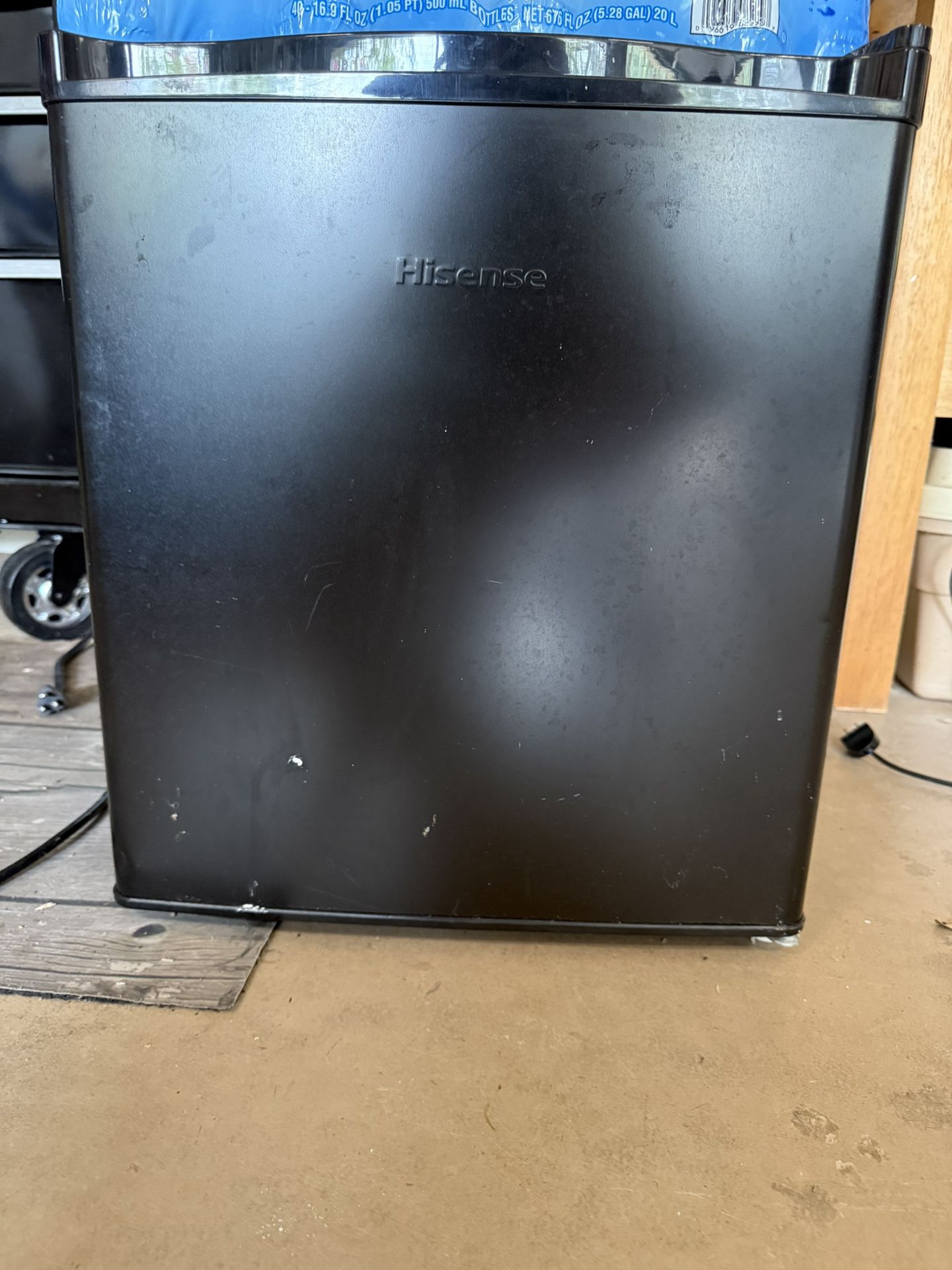Mini Fridge Hisense