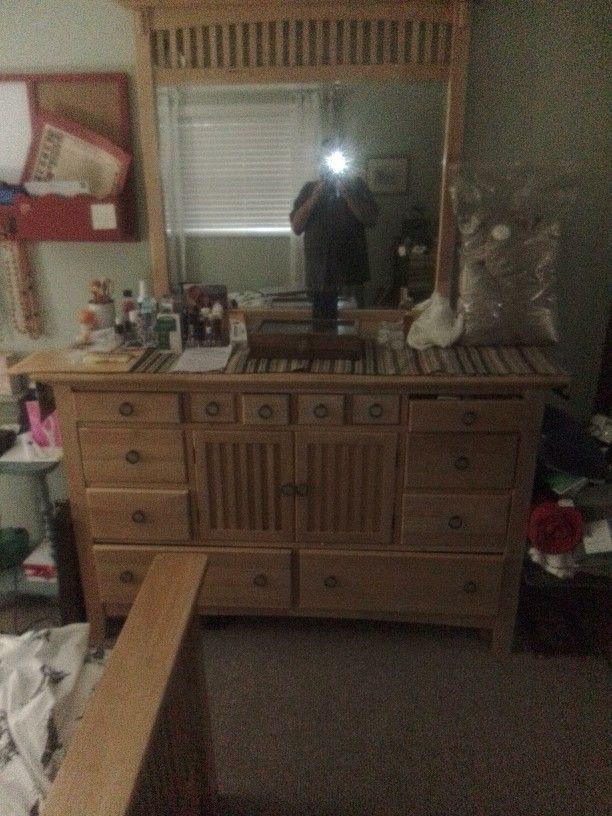 Nightstand With Mirror Solid Oak With Matching Bed