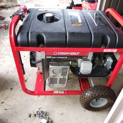 5550 Watt Troy-Bilt Generator With Adapter Cord Set