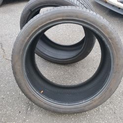 305/35r22