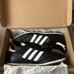 Adidas Copa Mundial Black Mens size 9