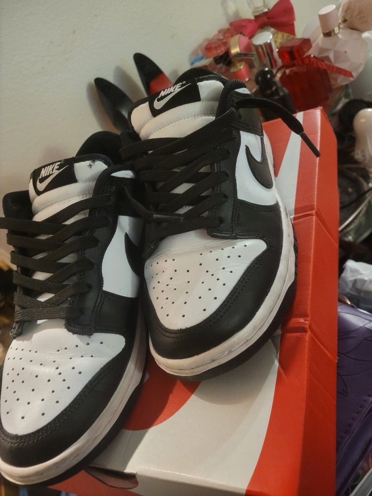 Nike Dunks Pandas