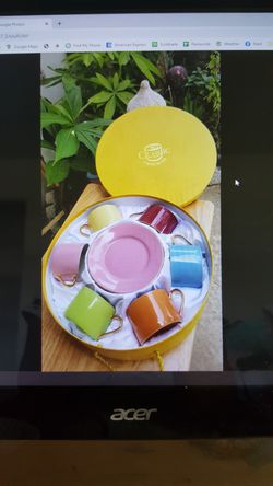 Tea/ coffee cups set