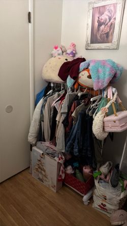 Kids clothes