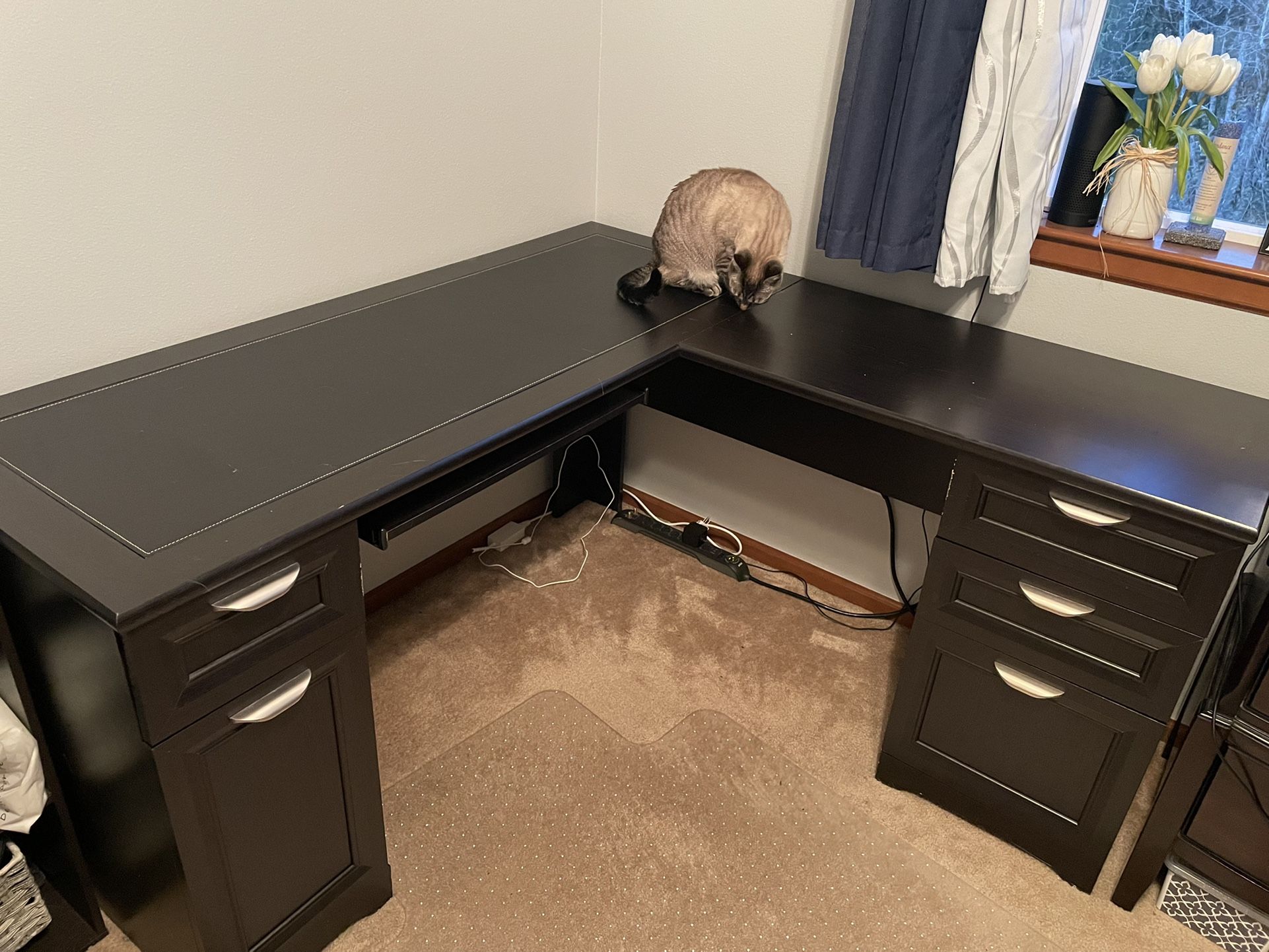Corner Desk for Sale in Snohomish, WA OfferUp