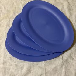 Tupperware serenity design plates