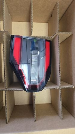 23-25 Honda Pilot Taillight