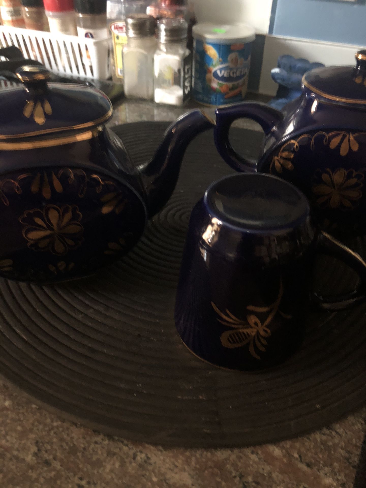 Blue cups and tea pot 10 set