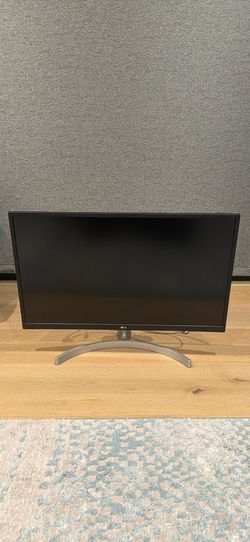LG 27” 4K UHD Monitor (27UL500-W) – Great Condition