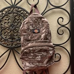 Dickies Women’s Velvet Mauve Mini Backpack