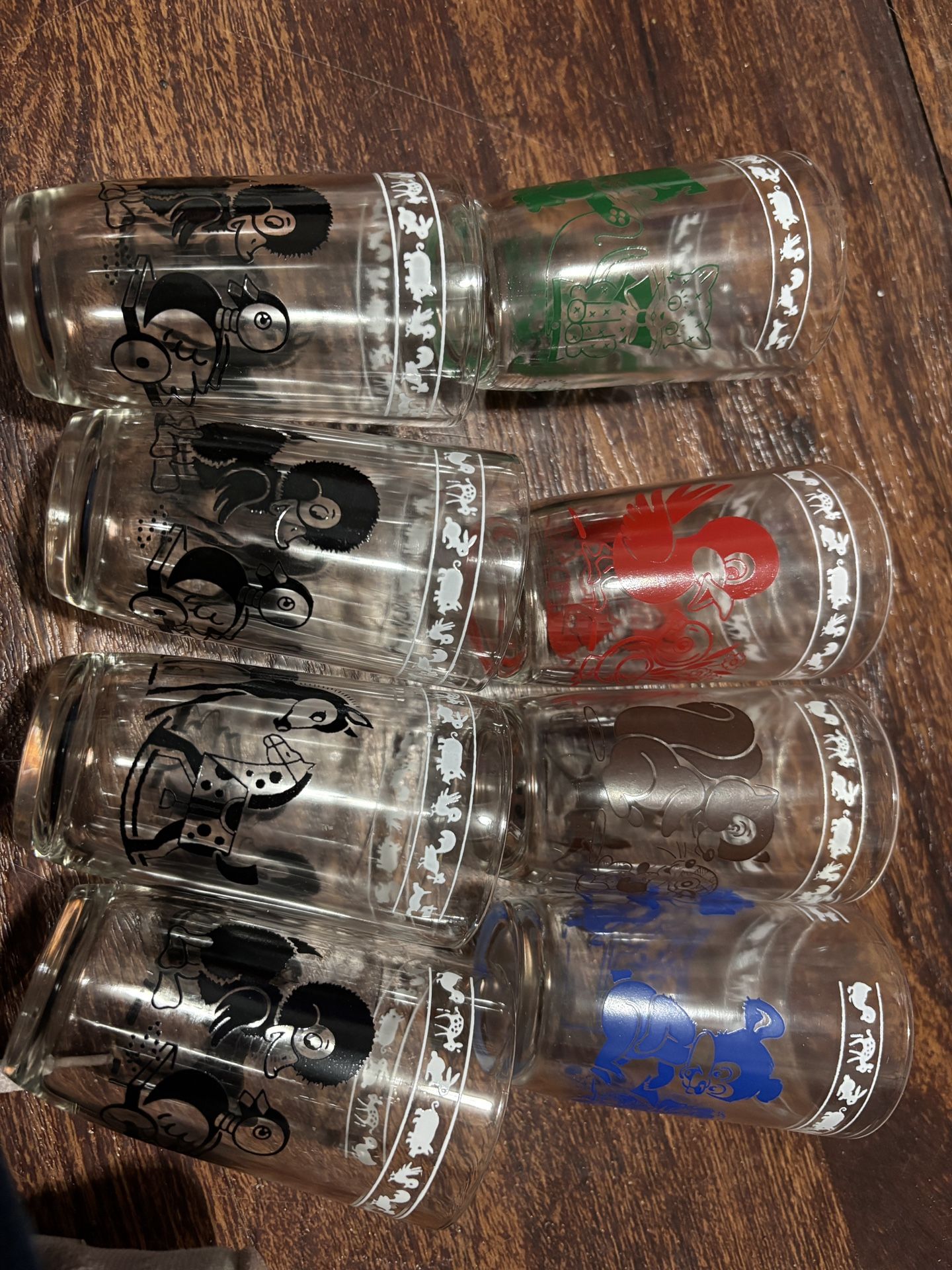 Set of 8 Vintage Cartoon Animal Juice Glasses – Multicolor Graphics