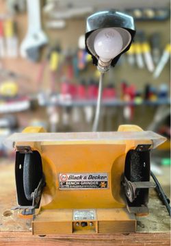 Black & Decker 6" Bench Grinder Model 7916 -64th St & Bell