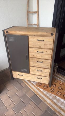 Night Stand/ Dresser