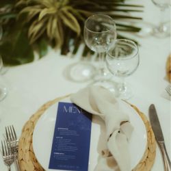 RENT - Charger plate / Sousplat Rattan