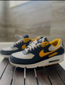 Nike Air Max 90 Michigan Navy University