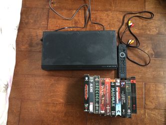 Philips VHS/DVD Combo Player with 10 VHS Horror/SyFy movies