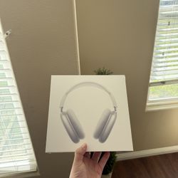 AirPods Max (Brand New) 