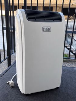BLACK + DECKER air conditioner