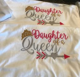 Daughter and mommy matching shirts