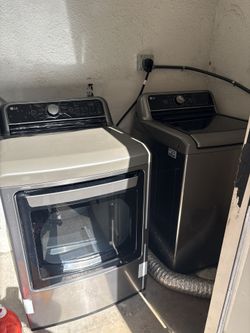 Washer & Dryer