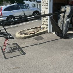 Basketball Hoop 