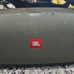 JBL Boombox