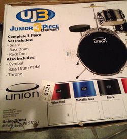 Brand New! Drum set!