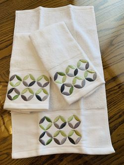 Three Cotton Hand Towels / Guest Towels #010913A2