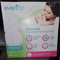 Evenflo Nursing Pads and Breastmilk Storage Bags 