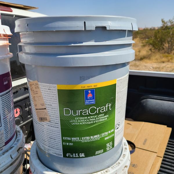 Duracraft Exterior Latex Paint for Sale in West Covina, CA Duracraft Exterior Latex Paint for Sale in West Covina, CA