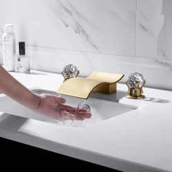 Bathroom Faucet with 2 Crystal Knob Handle, 3 Hole 8 Inch Deck Mount Widespread Waterfall