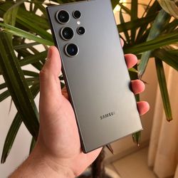Samsung S25 Ultra