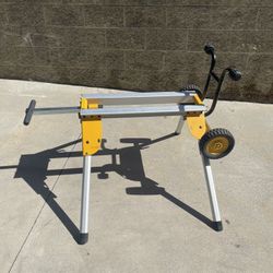 DEWALT Table Saw Stand, Rolling Stand, Collapsible and Portable, Lightweight and Compact (DW7440RS)