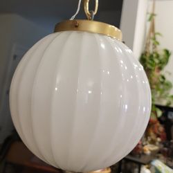 Vintage Milk White Globe & Chain Light