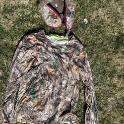  Under armor  Hunting Hear 