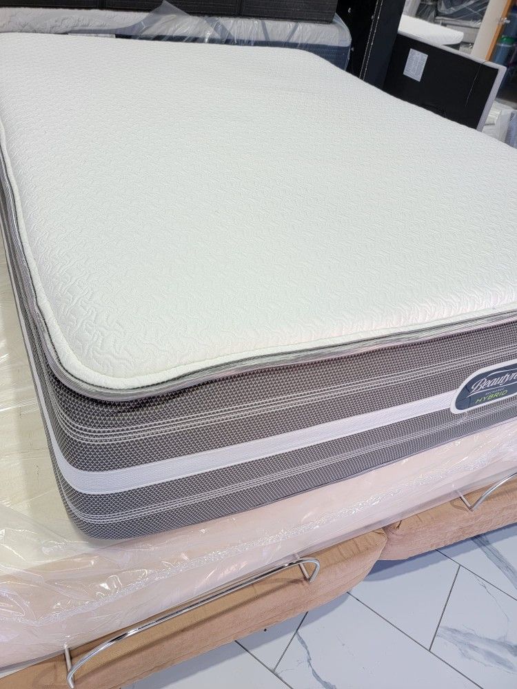 Queen Sizes Mattress And Box Spring 