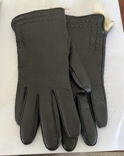 Vintage Small Gloves Lined With Fur