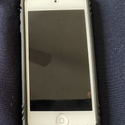 iPod Touch 6th Generation 128 GB