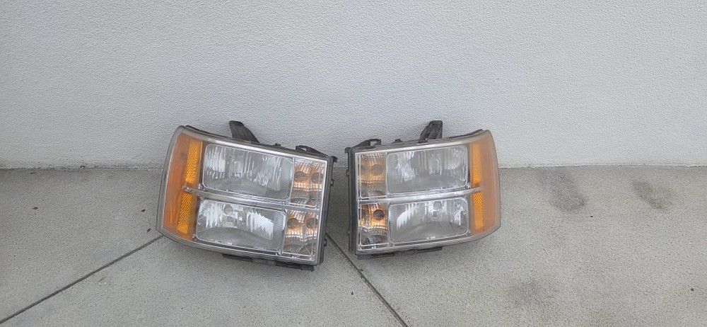 2007 2008 2009 2010 2011 2012 2013 Gmc Sierra Headlight Housing Oem