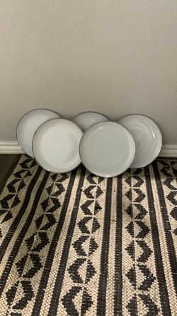 White Ceramic Plates with Silver Rim – Set of 5