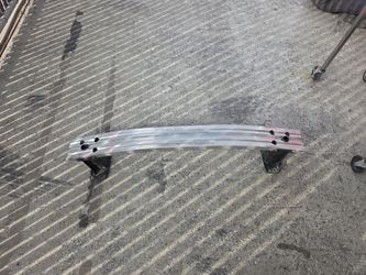 2018 TOYOTA PRIUS FRONT BUMPER REINFORCEMENT