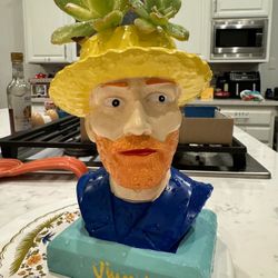 🌻 🔥 🌻 🔥 🌻 Vicent Van  Gogh Head Planter w Sunburst Succulents 🪴 
